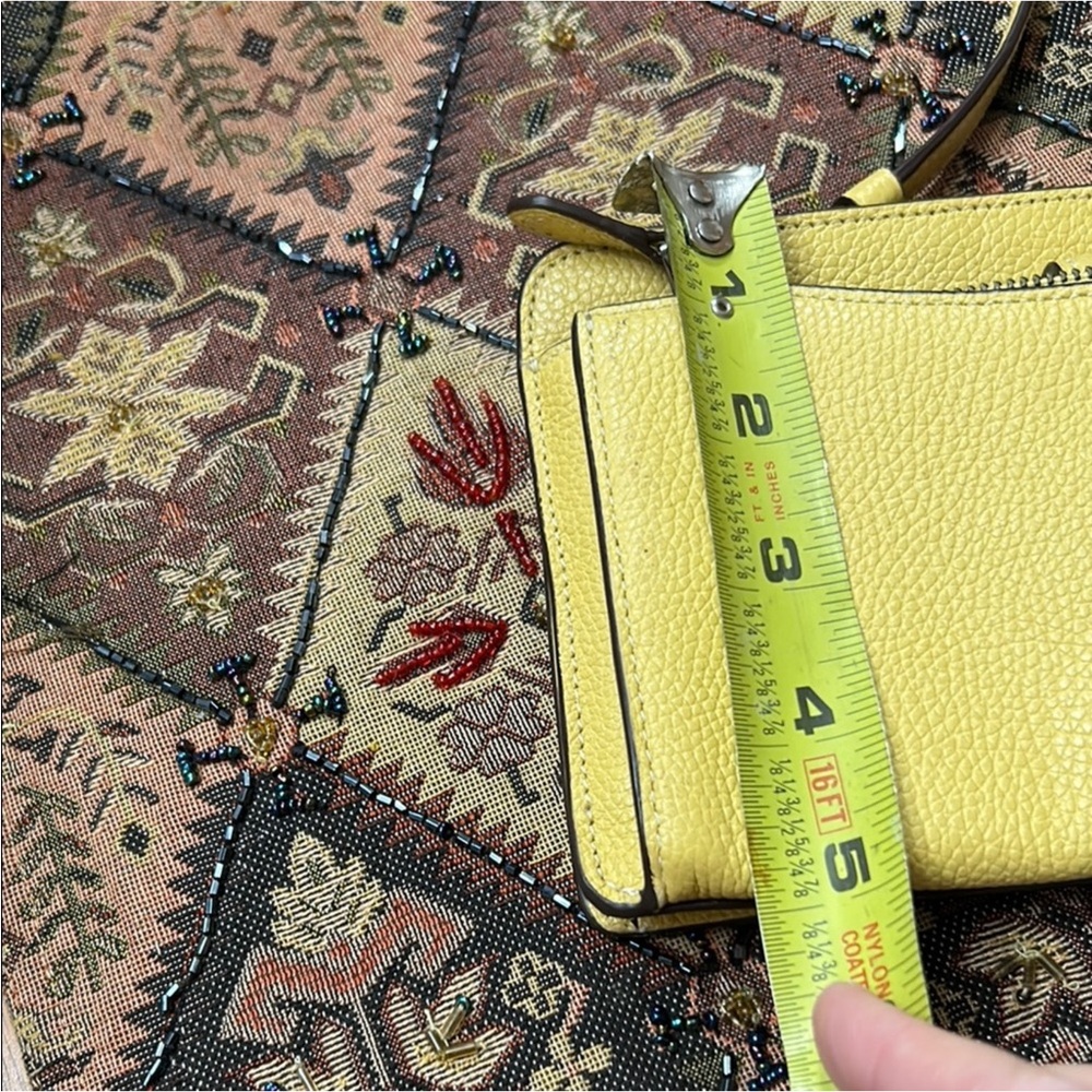 Coach Yellow Leather Crossbody Bag w/ detachable strap and pouch EUC - Picture 11 of 16
